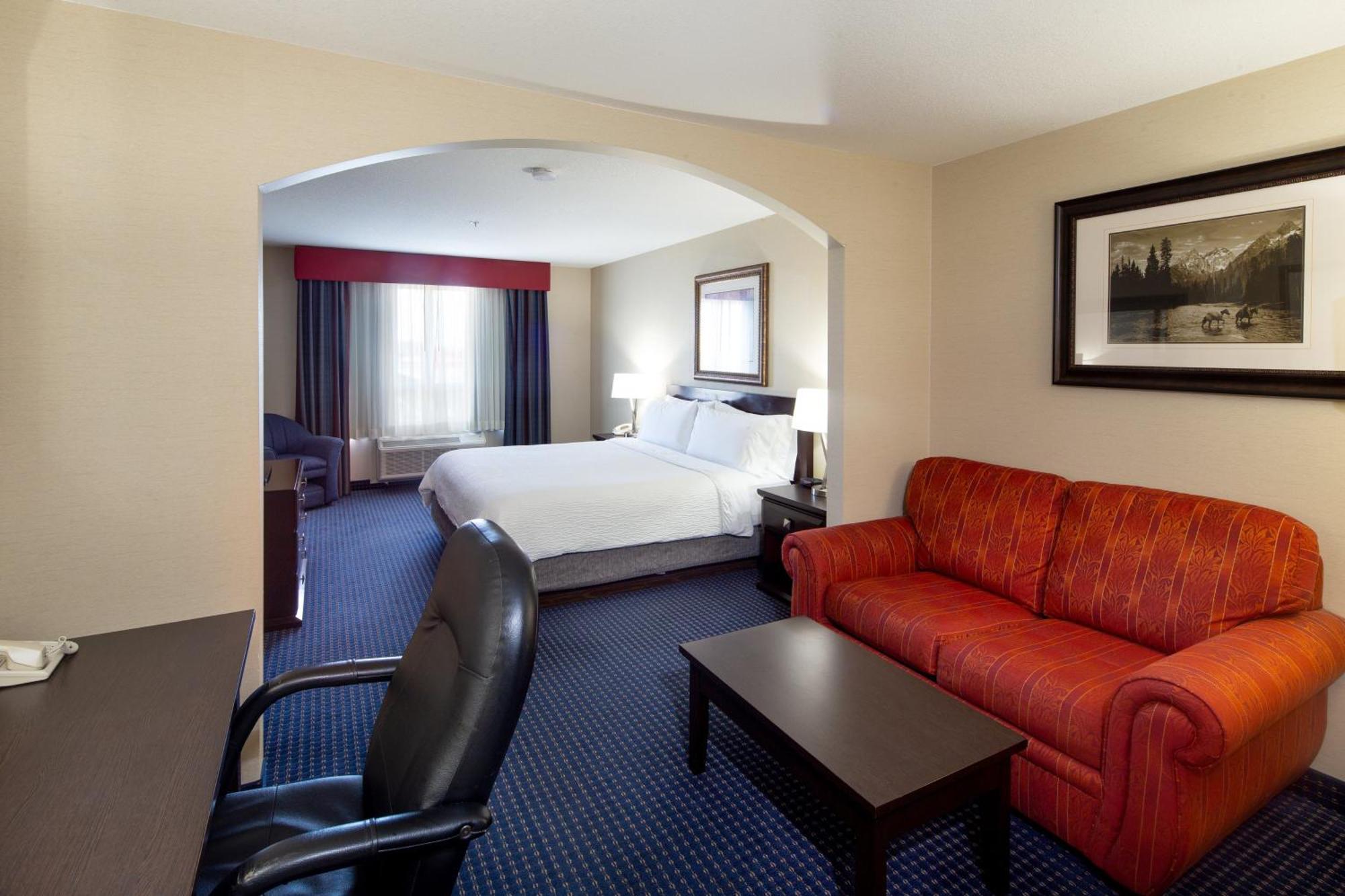Holiday Inn Express Hotel & Suites Edson By Ihg Dış mekan fotoğraf