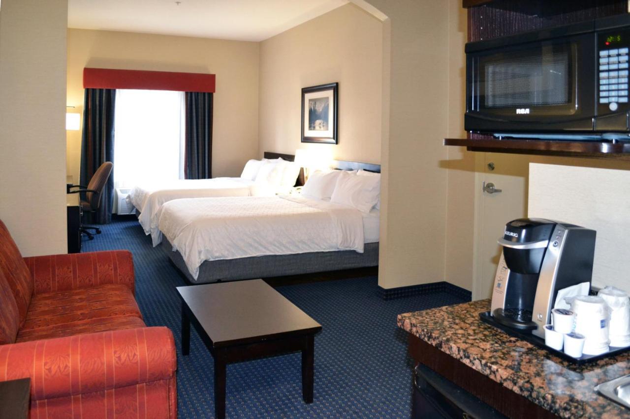 Holiday Inn Express Hotel & Suites Edson By Ihg Dış mekan fotoğraf
